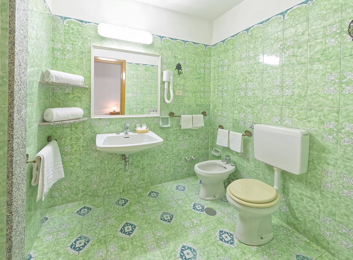 Hotel Zaro Lacco Ameno  Eksteriør billede